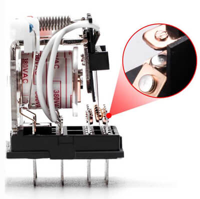 ¿Cuál es mejor como material de contacto eléctrico: AgSnO₂ o AgCdO?